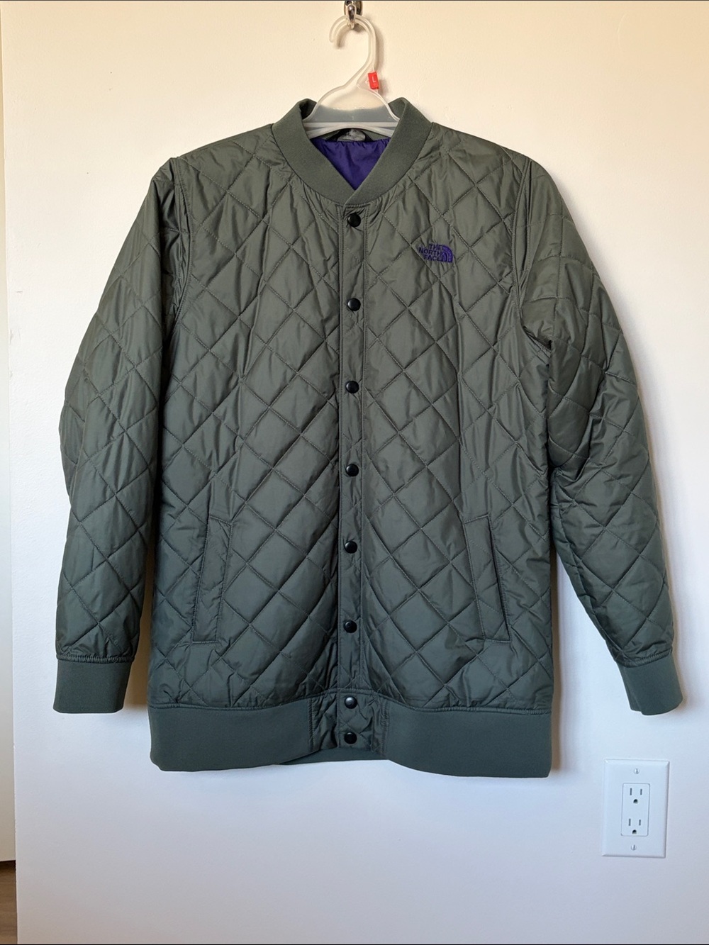 The North Face • L • Quilted • Jacket